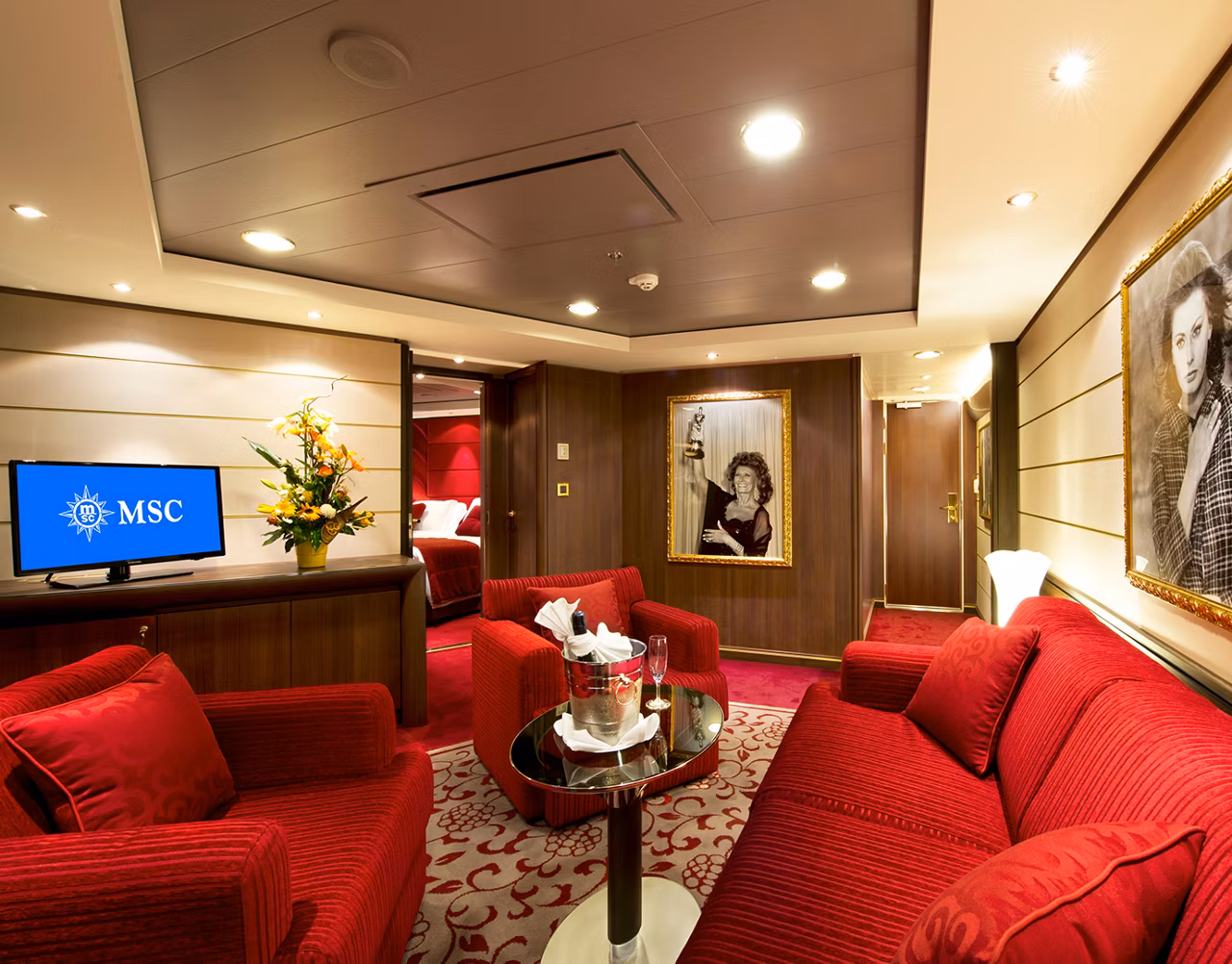 Repräsentative Suite oder MSC Yacht Club der MSC Divina