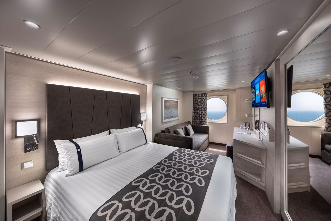 Repräsentative Meerblickkabine der MSC Euribia