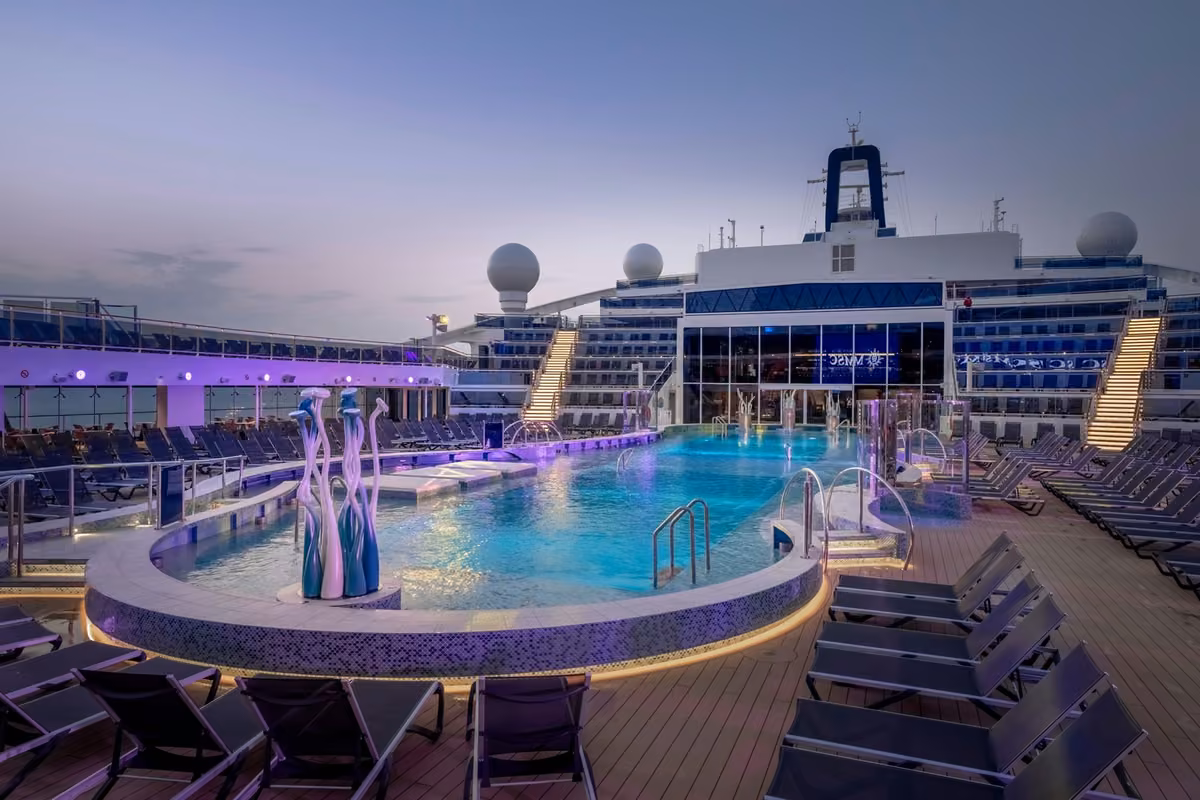 Pooldeck der MSC World America
