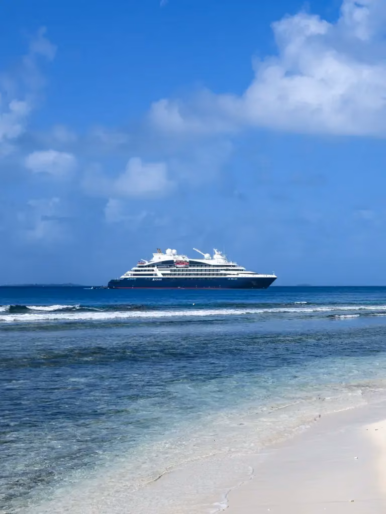 PONANT Explorer