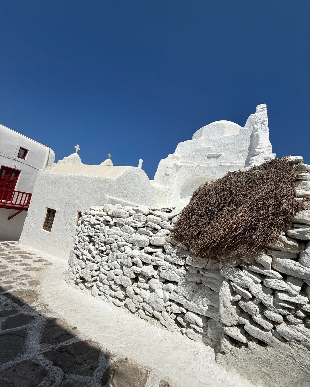 Griechische Inseln: Caldera-Licht, Kykladen-Stille und ein Sommer voller Mythos